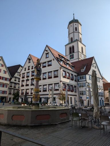 Marktplatz Stadtbrunnen Biberach